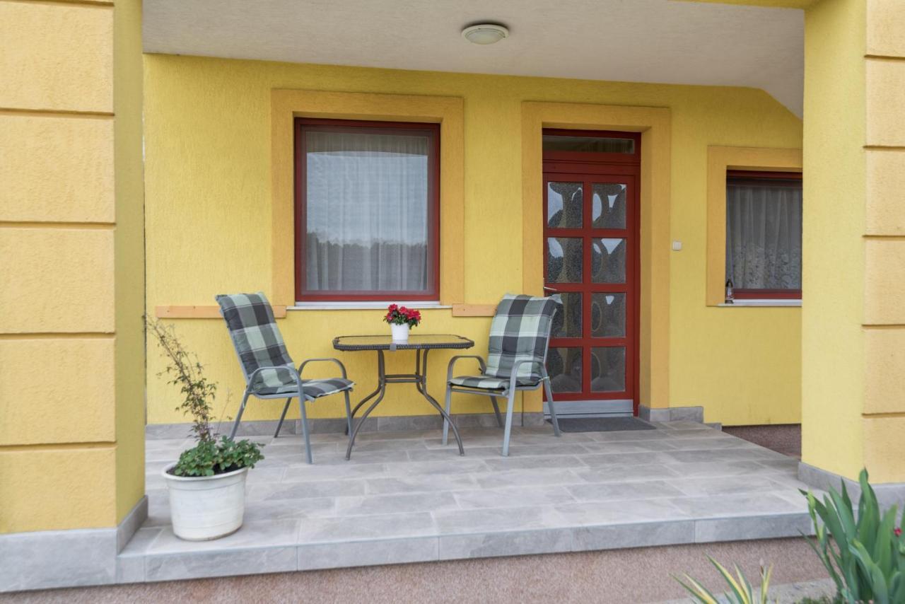 Nemes Apartmanhaz Hévíz Εξωτερικό φωτογραφία