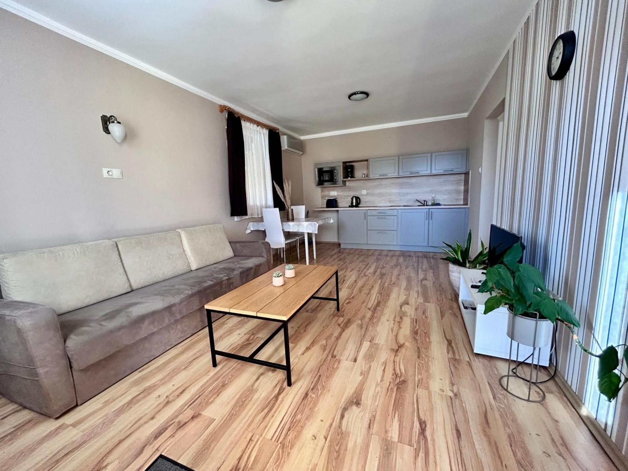 Nemes Apartmanhaz Hévíz Εξωτερικό φωτογραφία